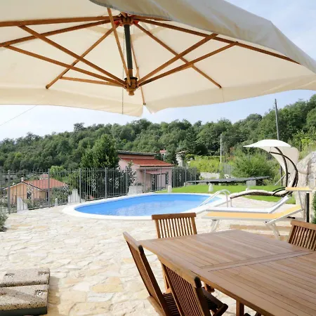 Locazione Turistica Casa Azzurra